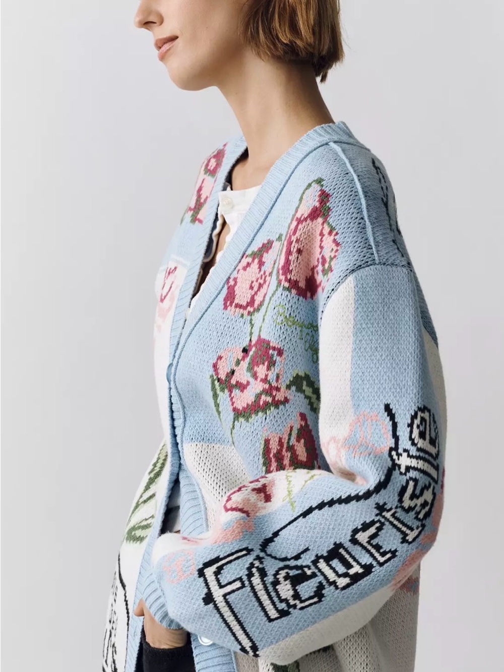 Anthropologie - Oversized Floral V-Neck Cardigan Sweater - Picture 4 of 13